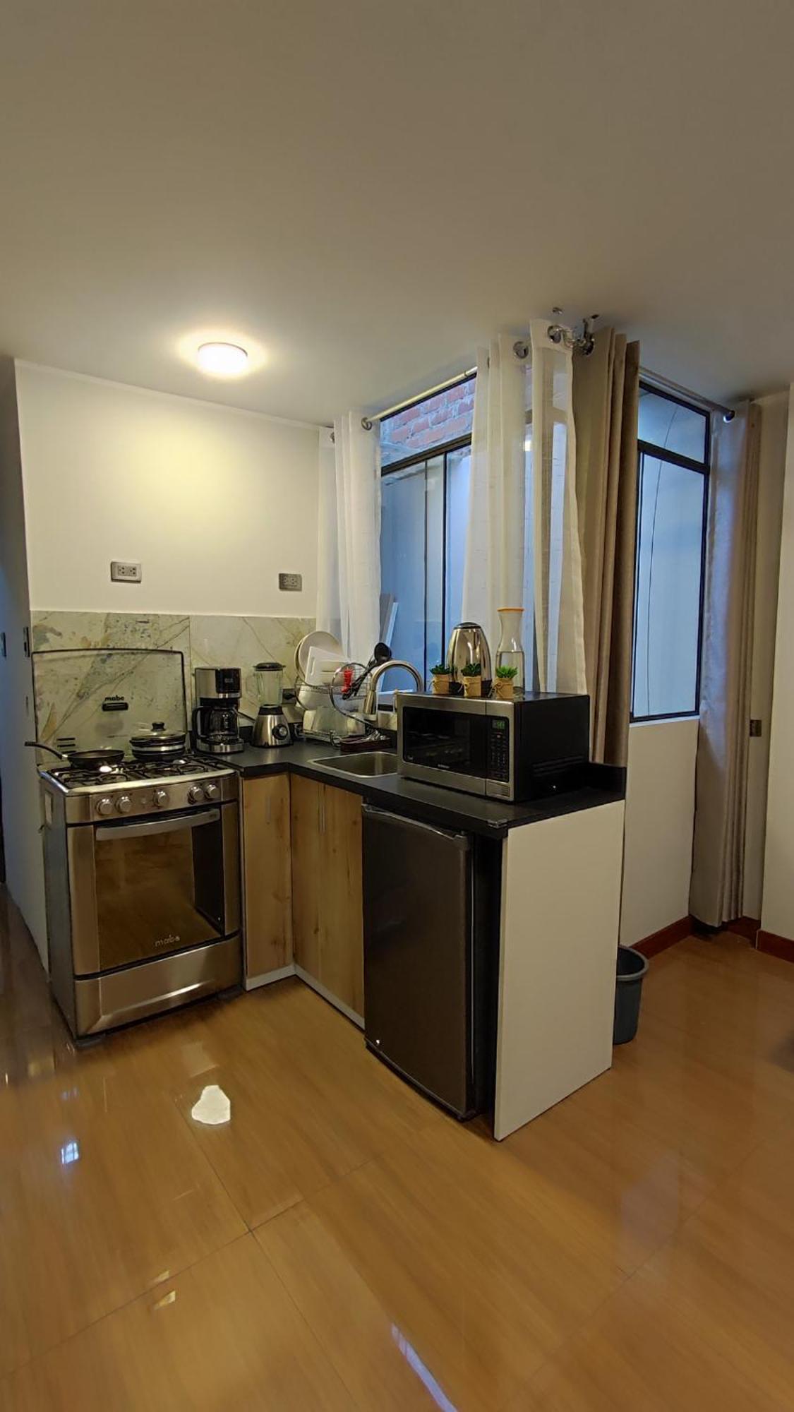 Apartamento Huayta Wasi A 5 Minutos Del Aeropuerto Lima
